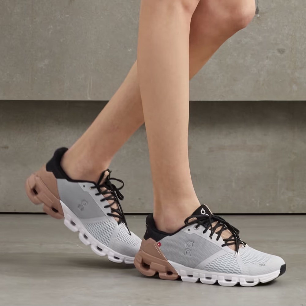 On Cloudflyer Road-Running Shoes in Glacier/Rose Brown